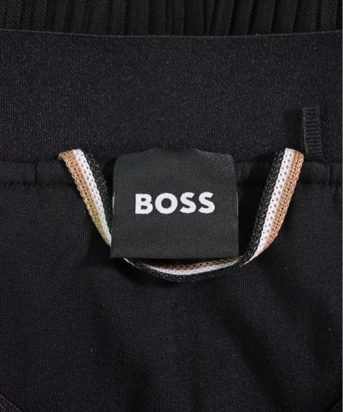 HUGO BOSS กระโปรงยาวถึงเข่า