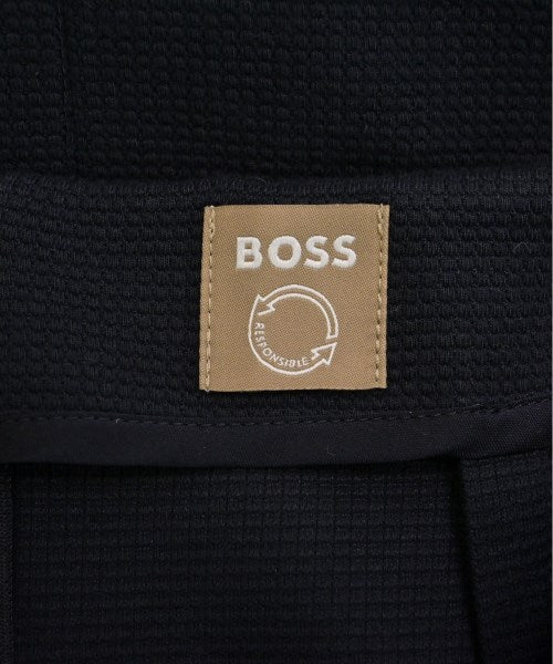 HUGO BOSS กระโปรงยาวถึงเข่า