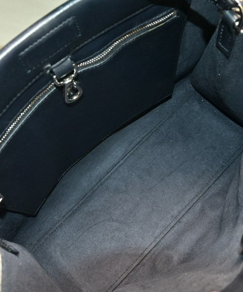 HUGO BOSS กระเป๋าถือขนาดใหญ่