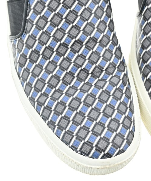 HUGO BOSS รองเท้าผ้าใบ