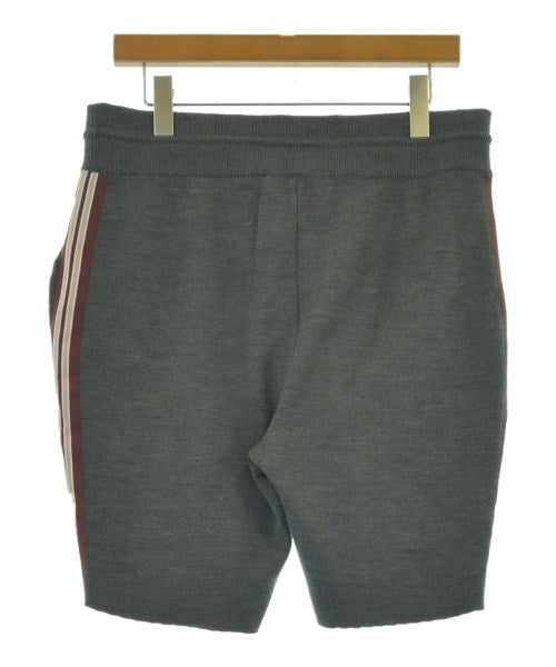 HUGO BOSS กางเกงขาสั้น