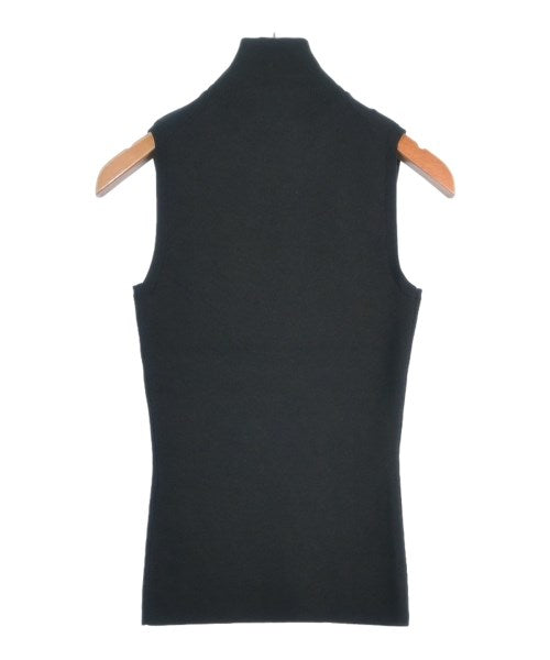 HUGO BOSS เสื้อแขนกุด