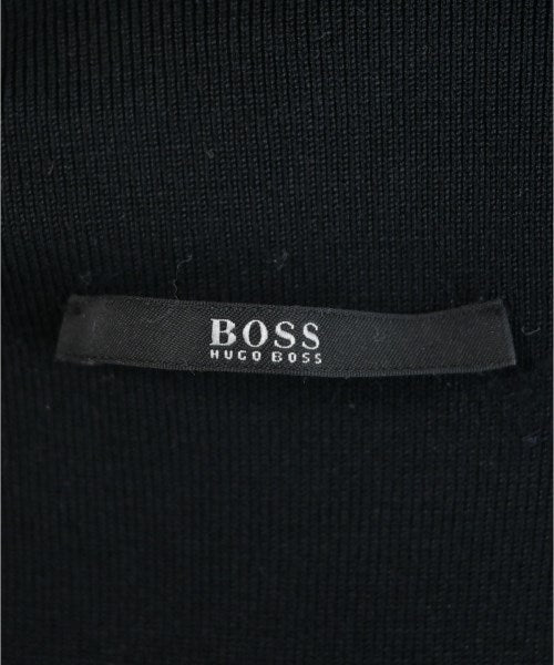 HUGO BOSS เสื้อแขนกุด
