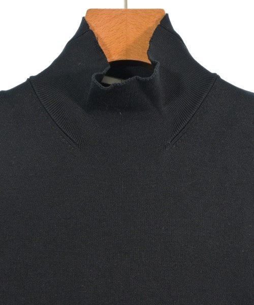HUGO BOSS เสื้อแขนกุด