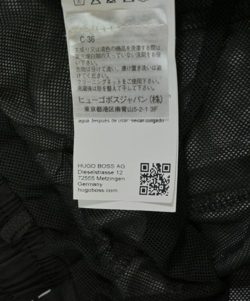 HUGO BOSS กางเกงขาสั้น