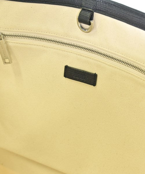 HUGO BOSS กระเป๋าถือขนาดใหญ่