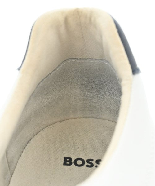 HUGO BOSS รองเท้าผ้าใบ