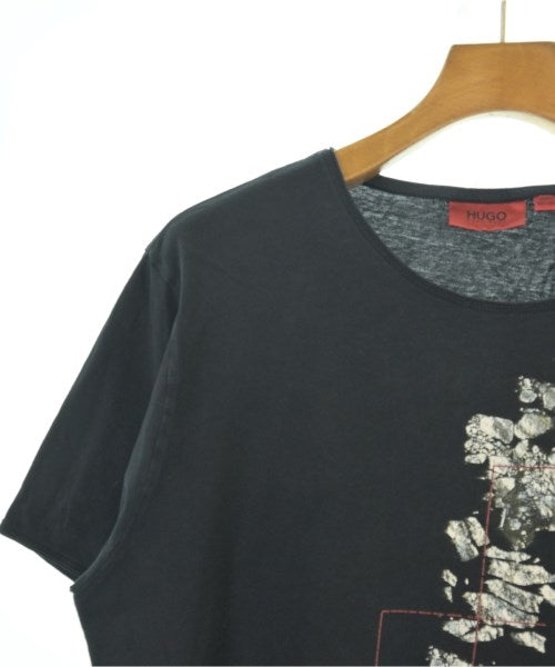 HUGO BOSS เสื้อยืด/เสื้อท็อปส์