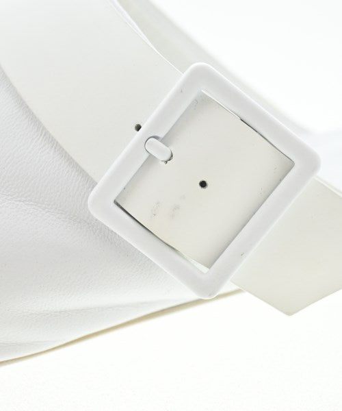 HUGO BOSS รองเท้าแตะ