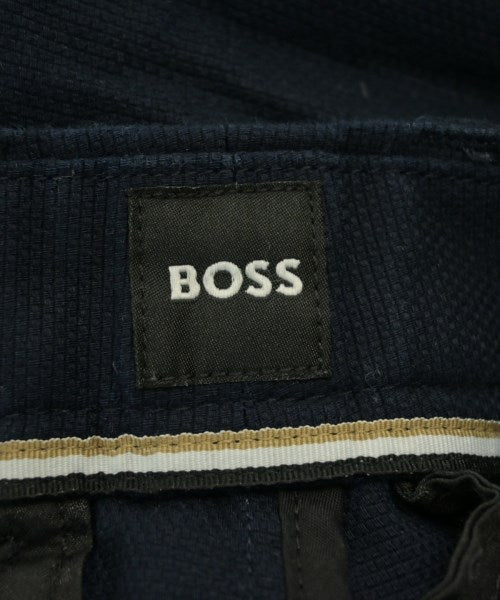 HUGO BOSS กางเกงขาสั้น