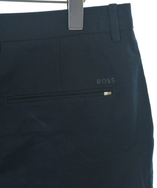 HUGO BOSS กางเกงขาสั้น