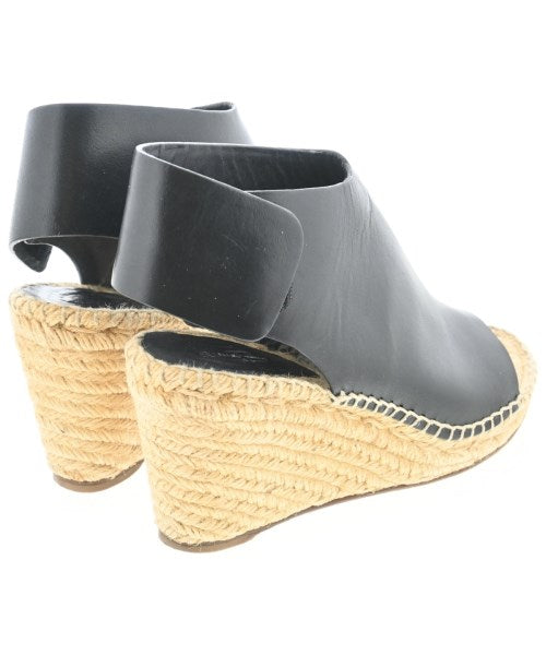 CELINE รองเท้าแตะ