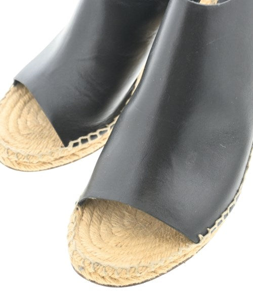 CELINE รองเท้าแตะ