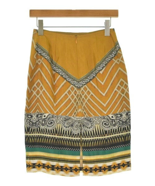ETRO กระโปรงยาวถึงเข่า