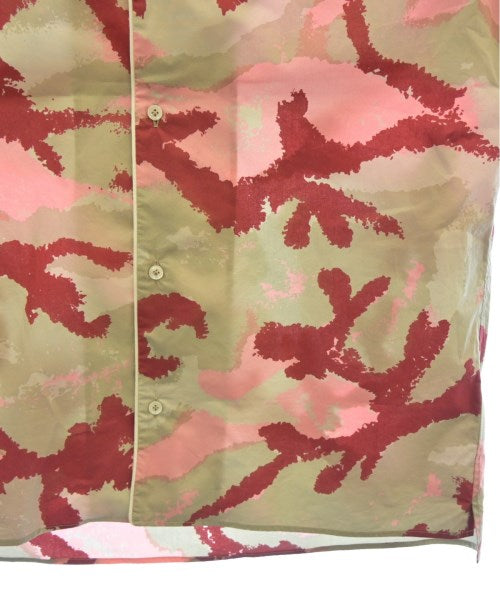 VALENTINO เสื้อลำลอง