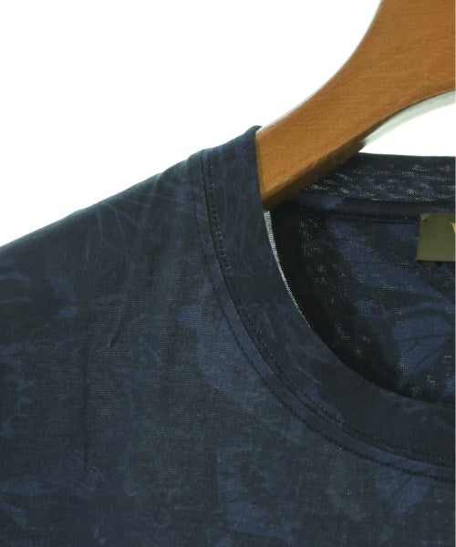 VALENTINO เสื้อยืด/เสื้อท็อปส์