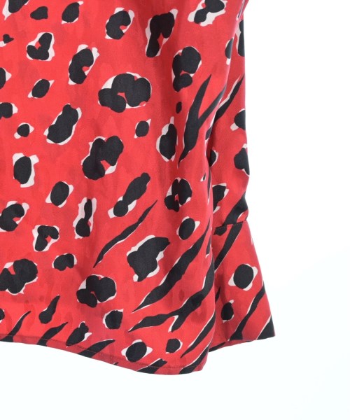 VALENTINO เสื้อลำลอง