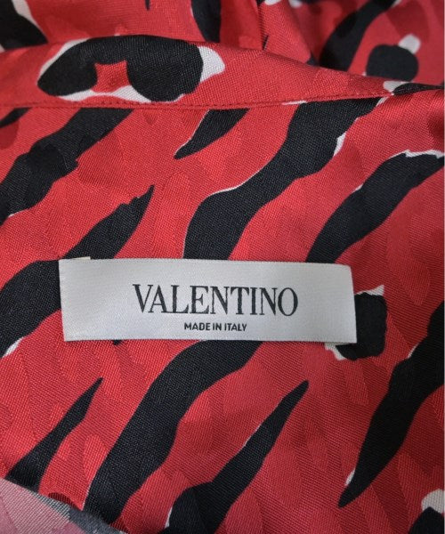 VALENTINO เสื้อลำลอง