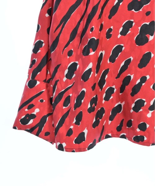 VALENTINO เสื้อลำลอง