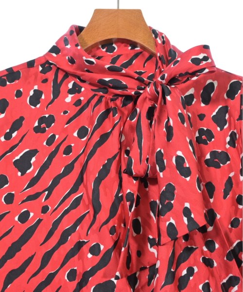 VALENTINO เสื้อลำลอง