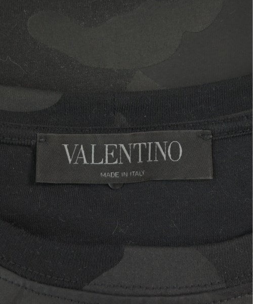 VALENTINO เสื้อยืด/เสื้อท็อปส์