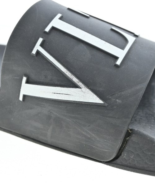 VALENTINO รองเท้าแตะ