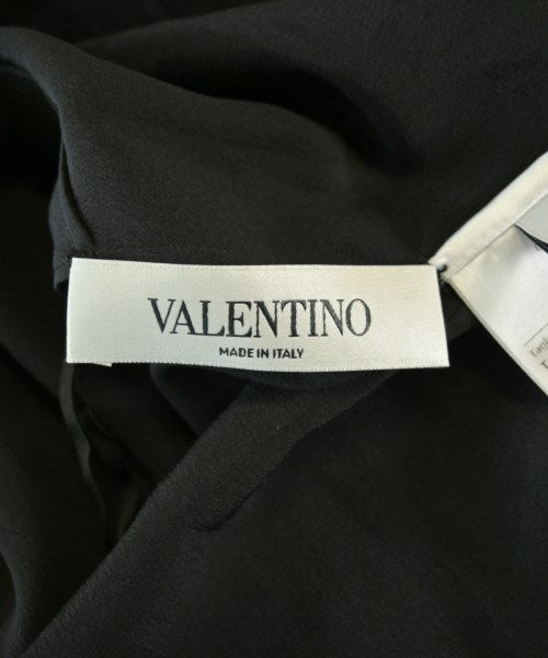 VALENTINO เสื้อลำลอง