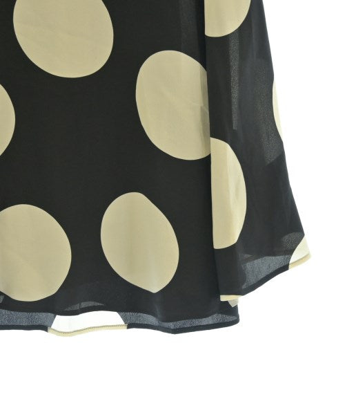VALENTINO เสื้อลำลอง
