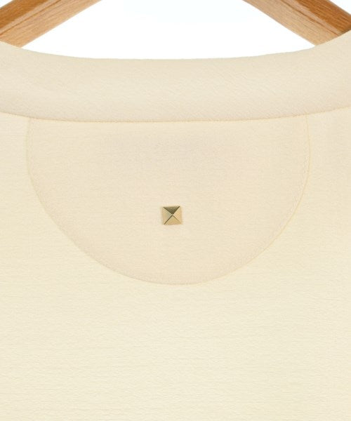 VALENTINO เสื้อยืด/เสื้อท็อปส์