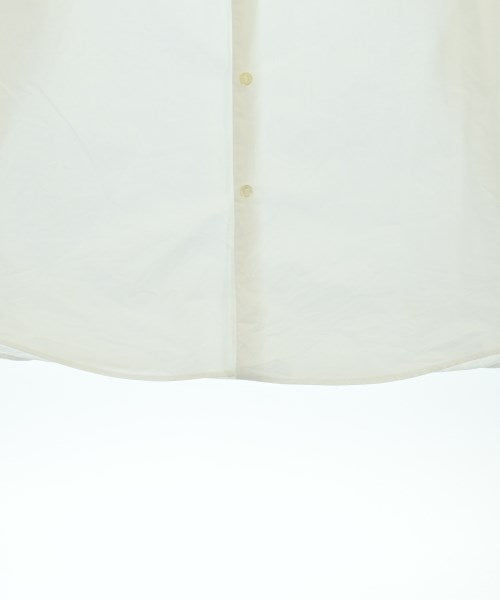VALENTINO เสื้อลำลอง