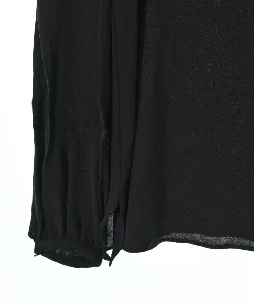 VALENTINO เสื้อลำลอง