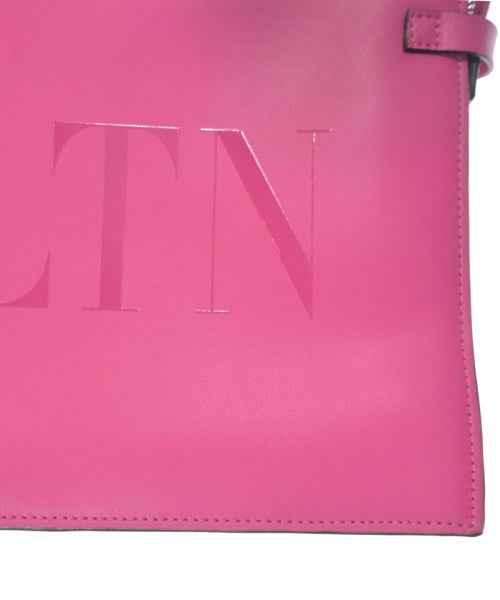 VALENTINO คลัตช์