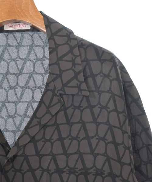 VALENTINO เสื้อลำลอง