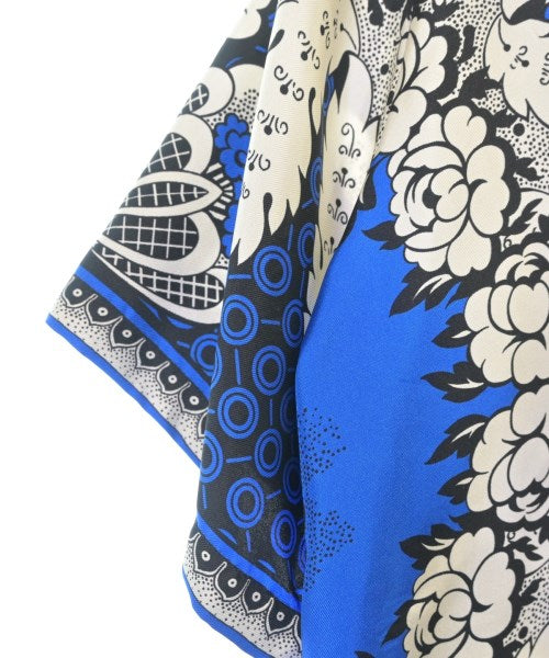 VALENTINO เสื้อลำลอง