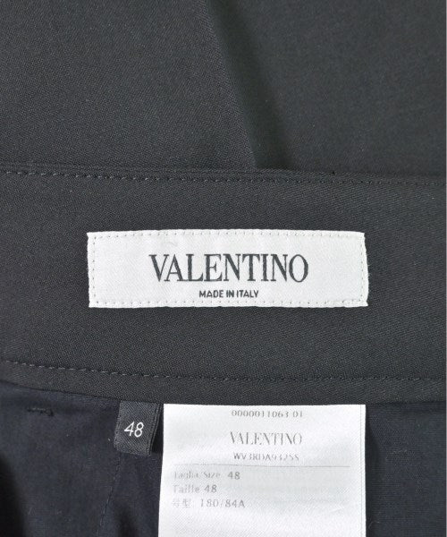 VALENTINO กางเกงขาสั้น