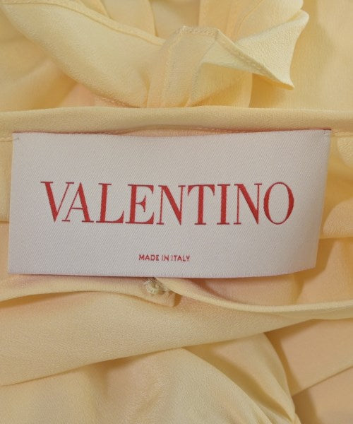 VALENTINO เสื้อลำลอง