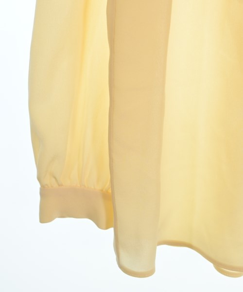 VALENTINO เสื้อลำลอง