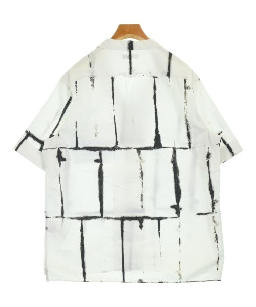 VALENTINO เสื้อลำลอง