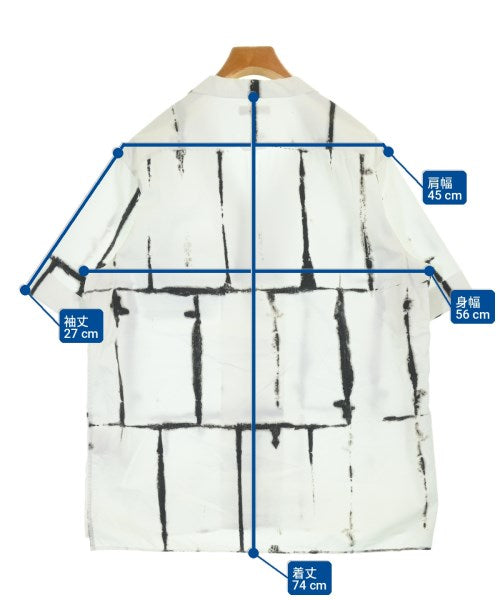 VALENTINO เสื้อลำลอง