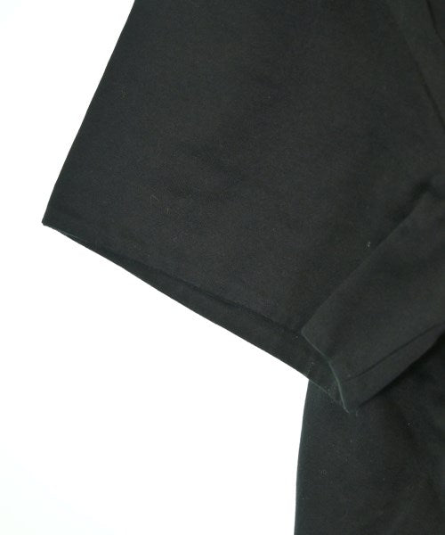 VALENTINO เสื้อยืด/เสื้อท็อปส์