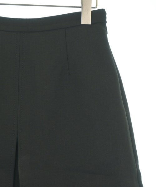 VALENTINO กระโปรงยาวถึงเข่า