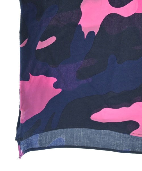 VALENTINO เสื้อลำลอง