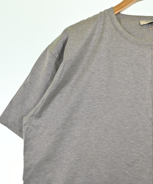 VALENTINO เสื้อยืด/เสื้อท็อปส์