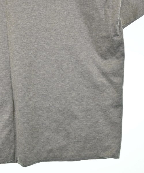VALENTINO เสื้อยืด/เสื้อท็อปส์