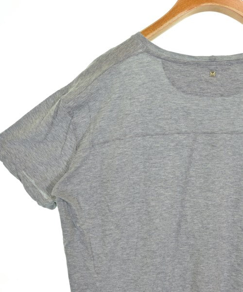 VALENTINO เสื้อยืด/เสื้อท็อปส์