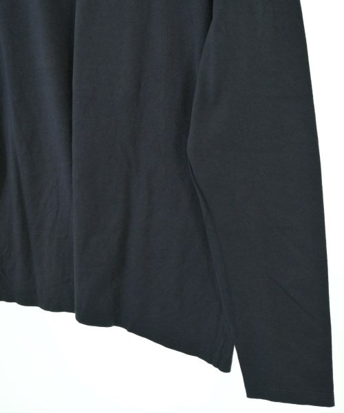 VALENTINO เสื้อยืด/เสื้อท็อปส์