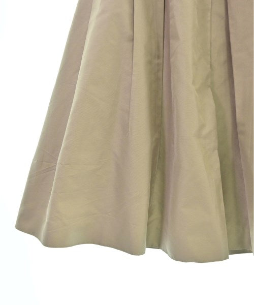 FOXEY กระโปรงยาวถึงเข่า