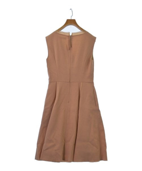 FOXEY ชุดเดรส