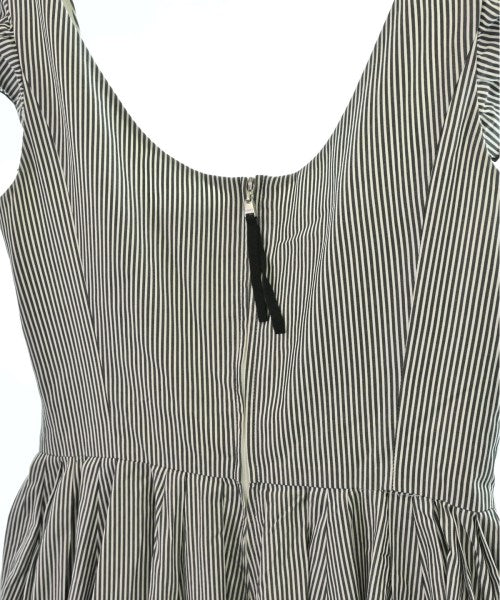 FOXEY ชุดเดรส