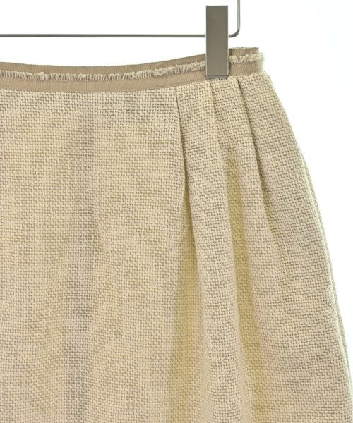 FOXEY กระโปรงยาวถึงเข่า